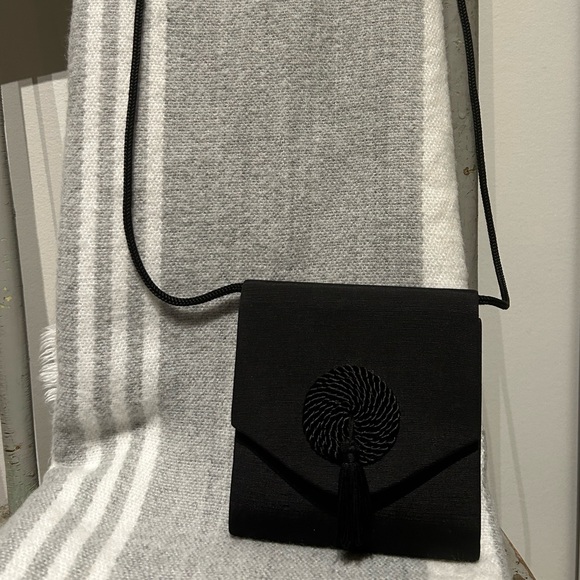 Small Salisbury Handbag - Picture 10 of 11